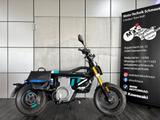 BMW CE 02 11kW mit Seitentasche - BMW CE 02 11KW