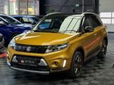 Suzuki Vitara 1.4 S 4x4/Pano/ACC/Lane/Keyless/Totwinkel - Suzuki Vitara: Geländewagen