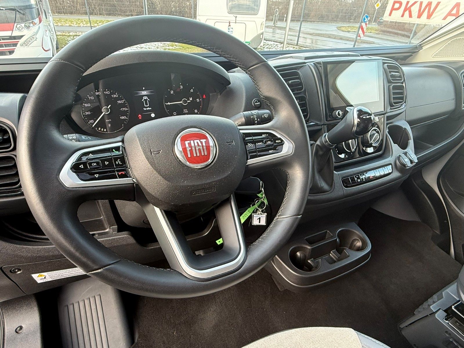 Fahrzeugabbildung Karmann Dexter DE 600 Automatik  160 PS