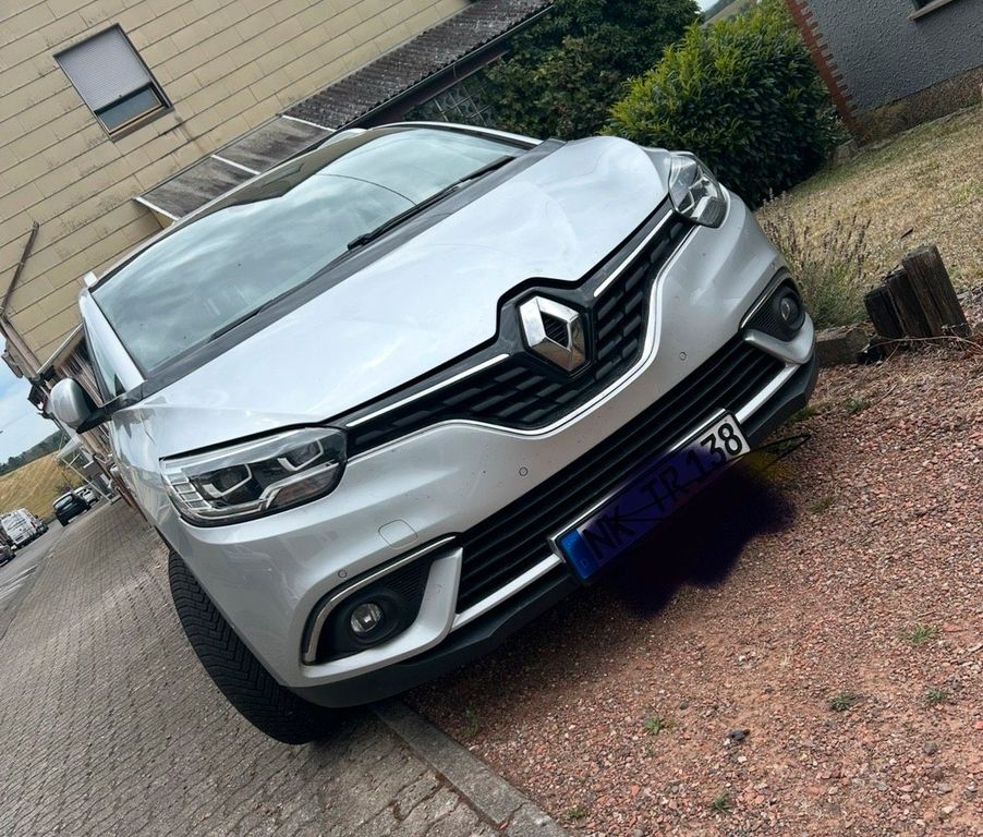 Image of Renault Scenic