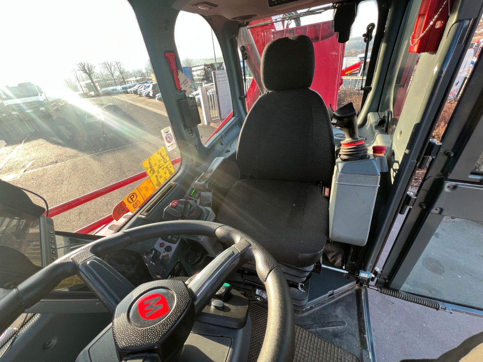 Fahrzeugabbildung Andere Magni RTH 6.30 SH / Fällkran / Westtech CS750