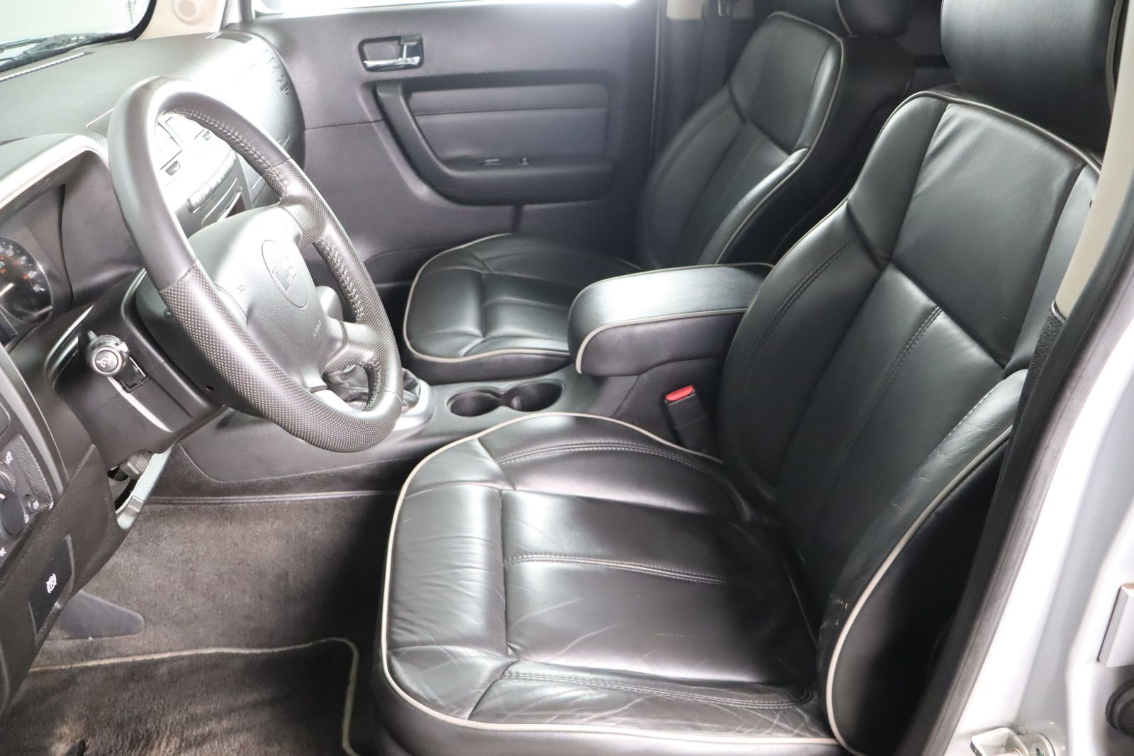 Fahrzeugabbildung Hummer H3 3.7 Auto. * Sitzhzg. * HU/AU bis 04.2027