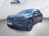 BMW iX xDrive50 100% Batt.Kap AHK HUD ACC ParkAssPlu - BMW iX aus 2021