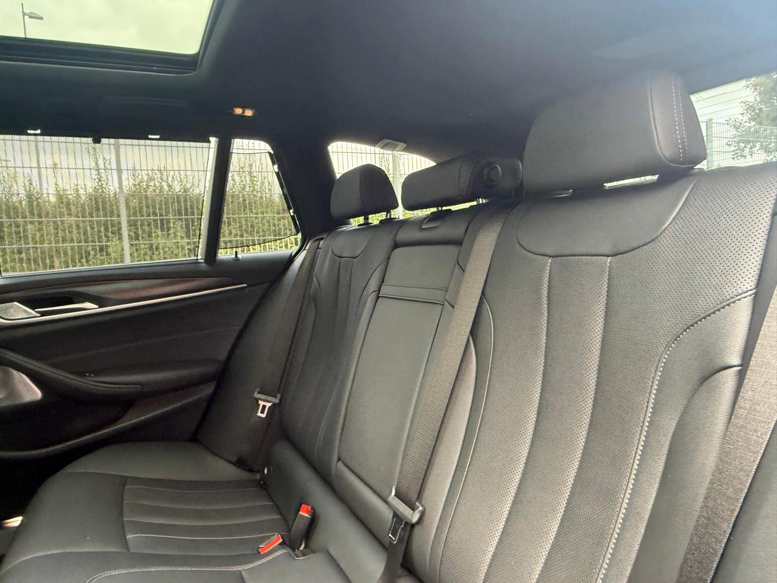 BMW 530d xDrive M-SPORTPAKET*ACC*PANO*B&W*SHADOW