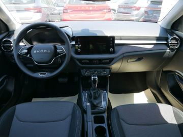 Skoda Fabia - 11