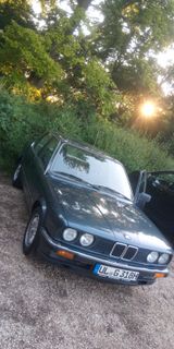 BMW E30 | 318i | BJ85 | 106TKM - BMW aus 1985