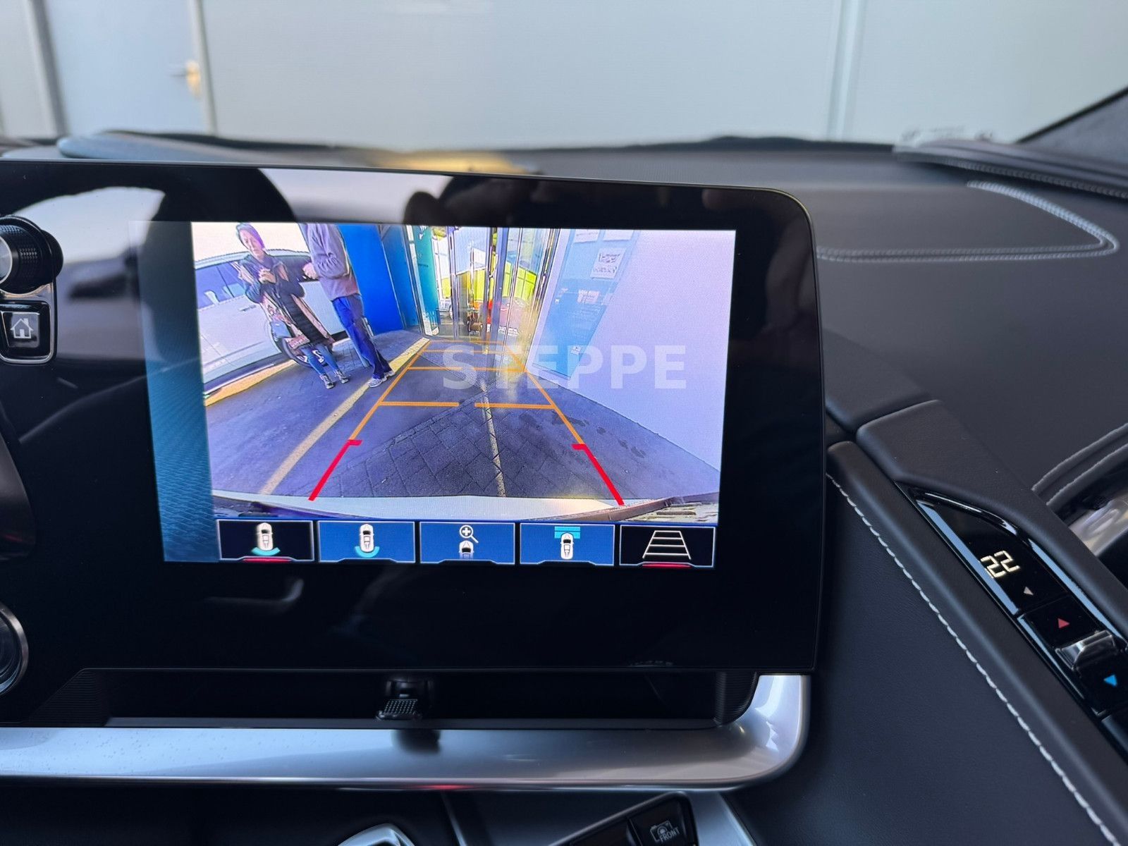 Corvette C8 Stingray Convertible 3LT EU-Modell Frontlift