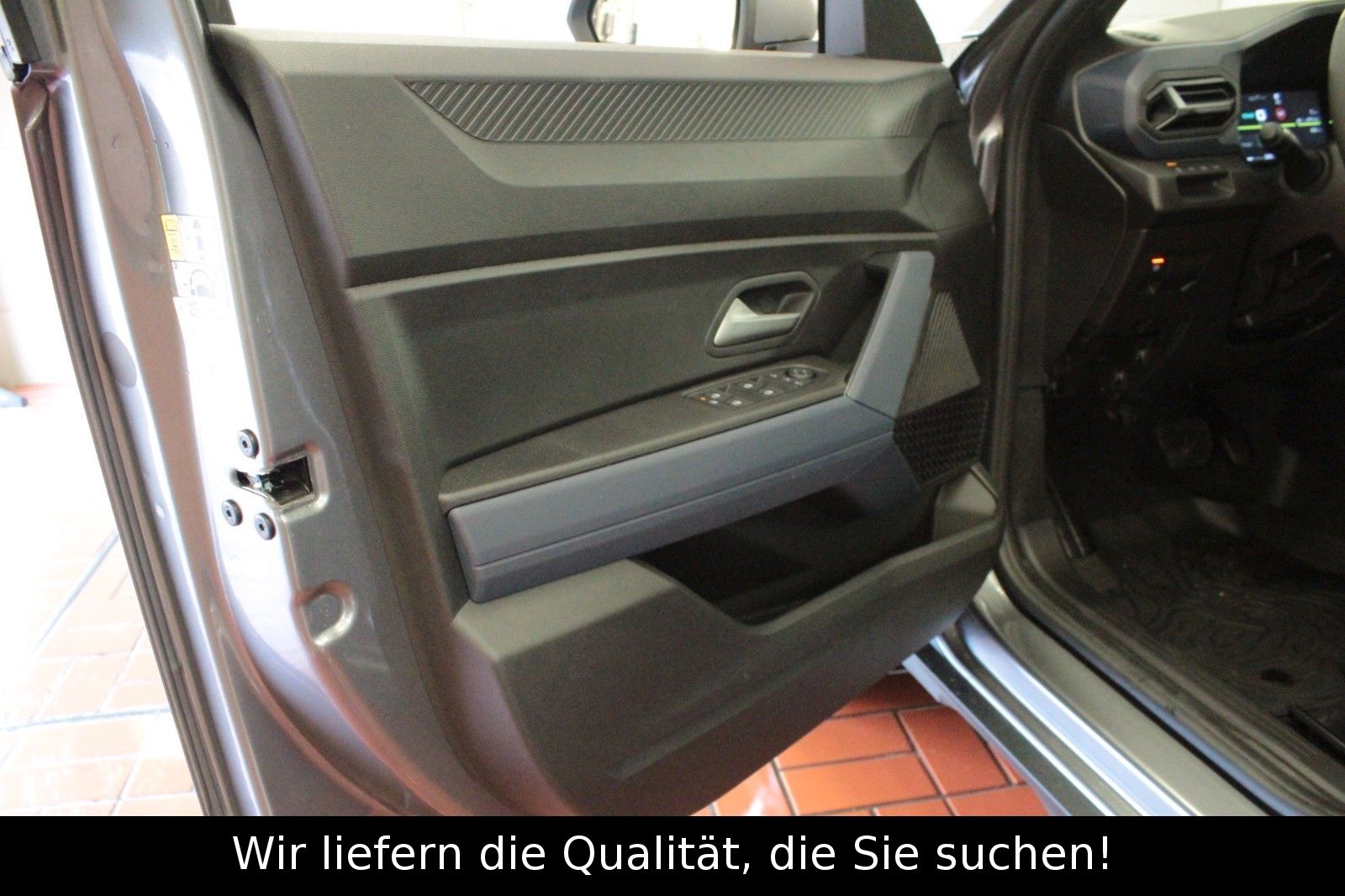 Fahrzeugabbildung Dacia Duster III 140 Hybrid Journey*360°Cam*
