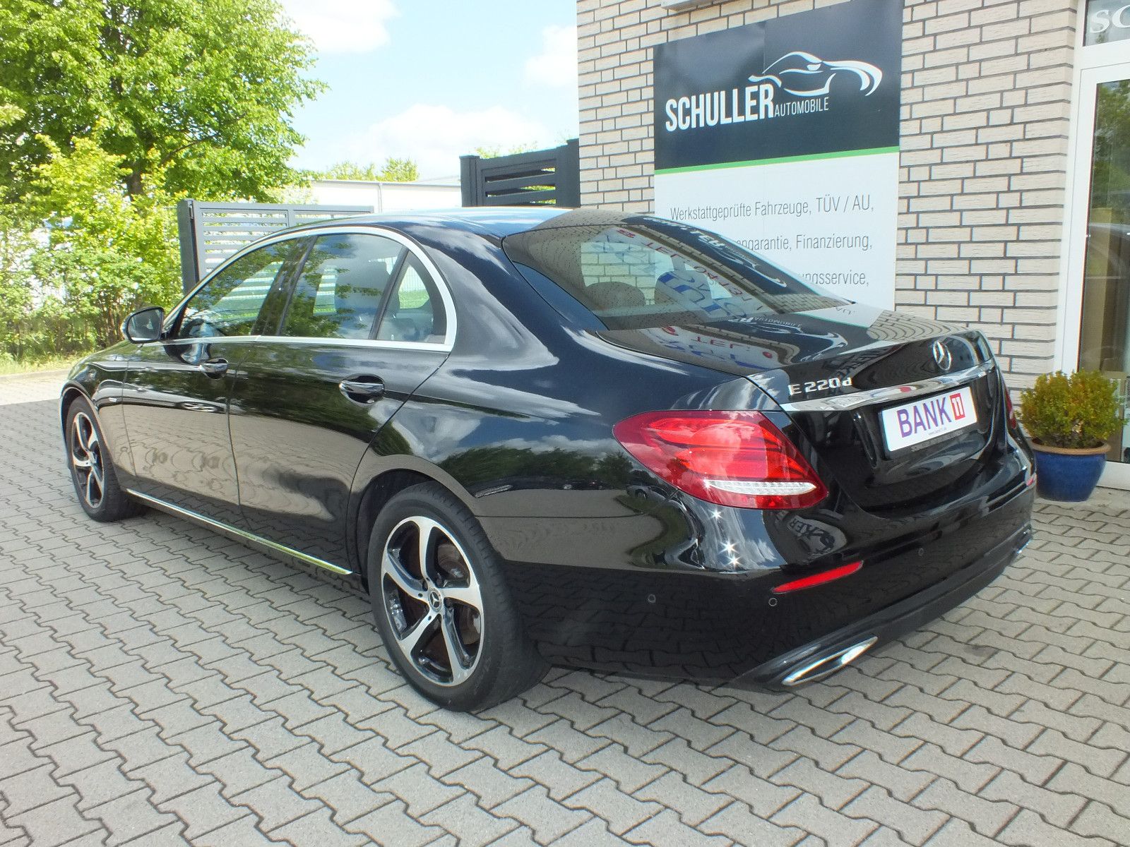 Mercedes-Benz E 220 cdi Limo. Avantgarde Sport Style/40.450 km foto 4