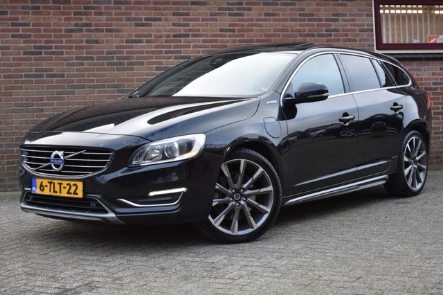 Volvo V60 2.4 D6 AWD Plug-In Hybrid Summum '14 xenon N