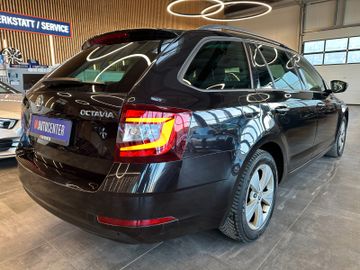 Skoda Octavia Combi Soleil *ACC*NAVI*PDC*SZHZ*APPLE*