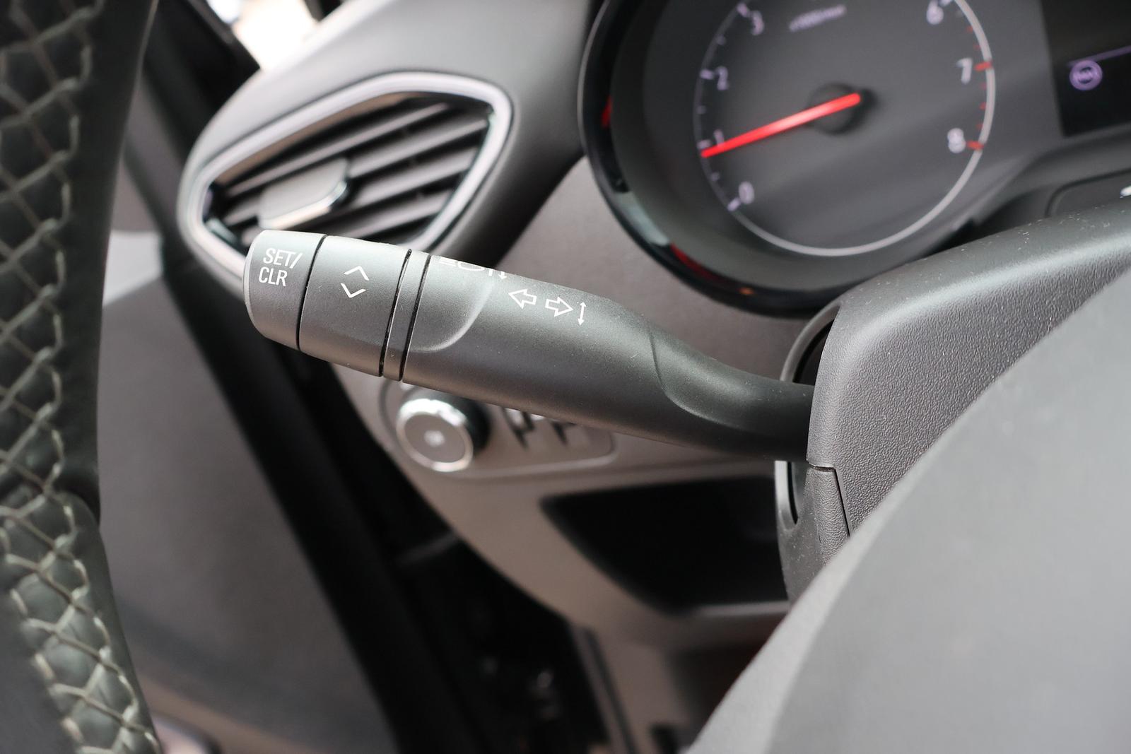 Opel Crossland X 1.2 Tempomat Android Apple PDC Klima