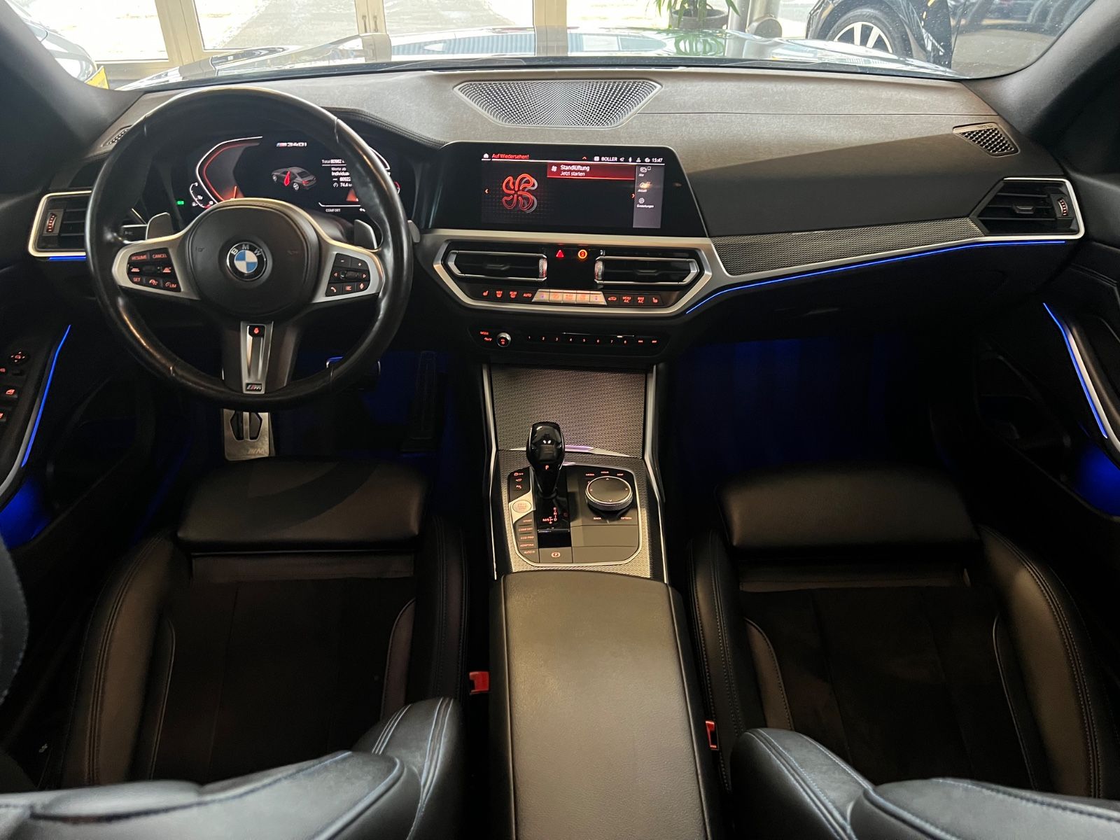 Fahrzeugabbildung BMW M340i Lim. xDrive * 1.HAND *SCHECKHEFT-BMW*360*