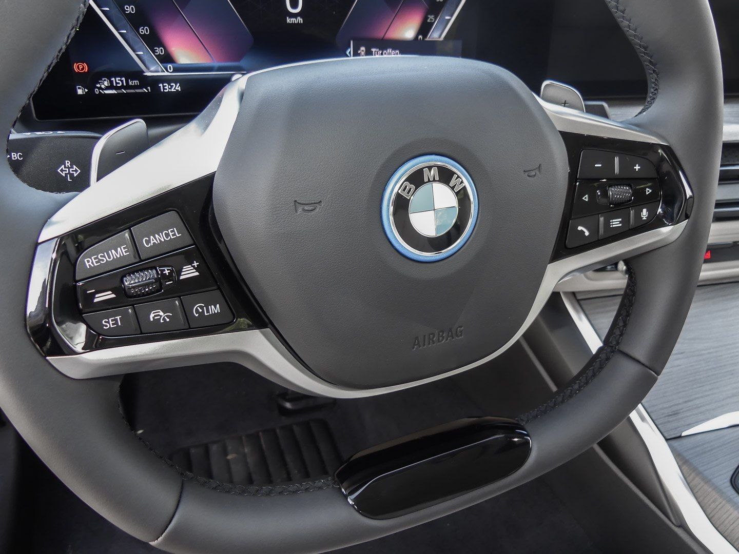BMW 330 - Bild 9