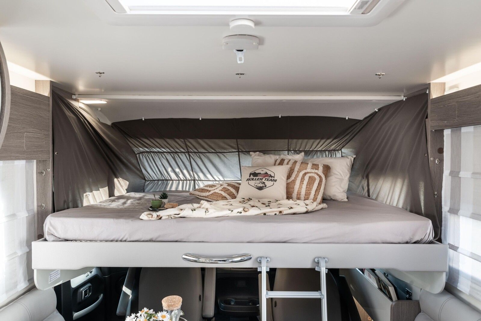 Fahrzeugabbildung Roller Team Zefiro 267 Integral