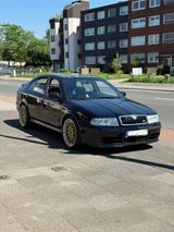 Skoda Octavia 1u Rs 1.8t 180 Ps Xenon Klim... - Skoda Octavia aus 2003: RS