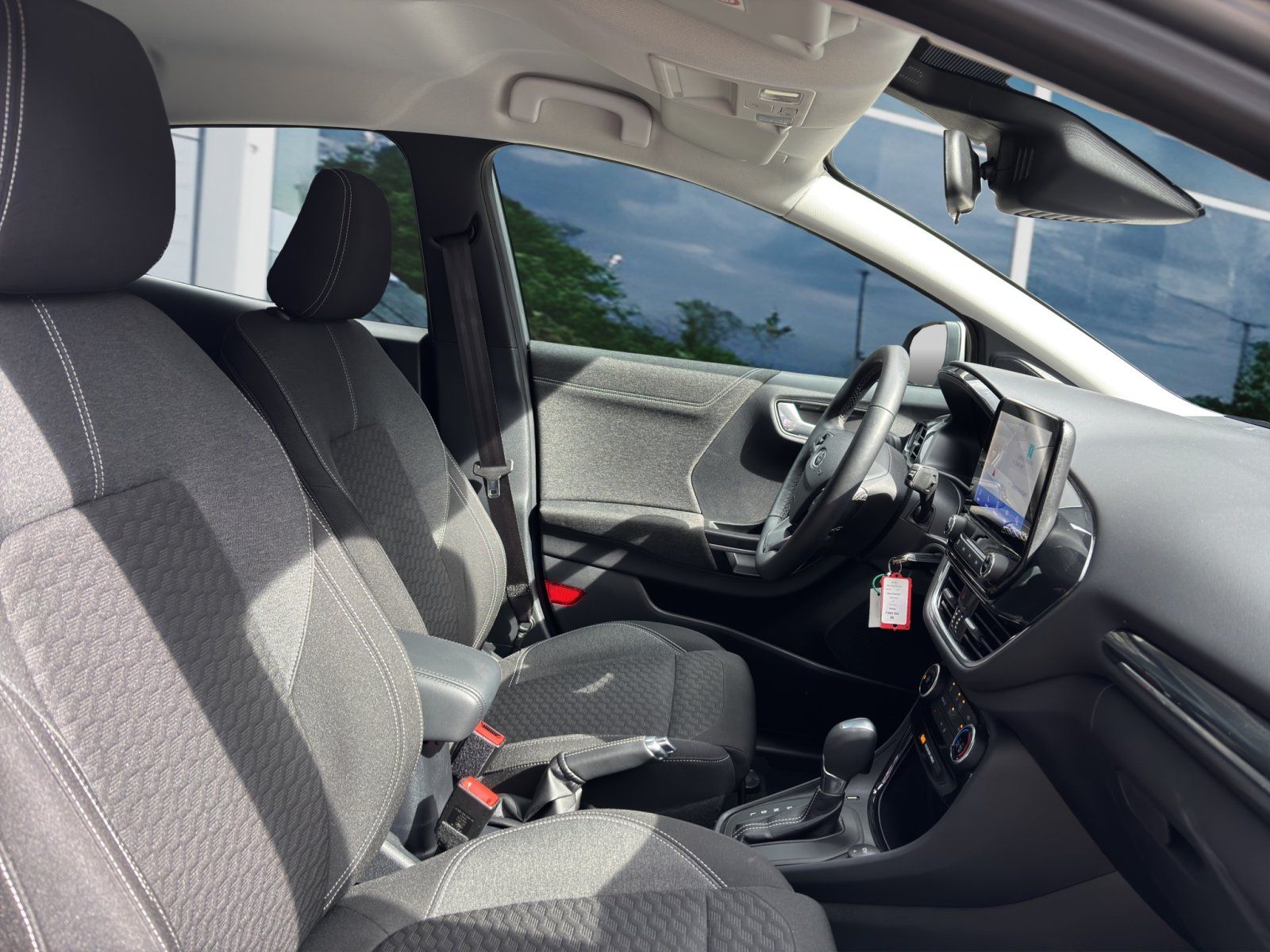 Fahrzeugabbildung Ford Puma    1.0l Titanium Design #RFK #WinterpaketPa