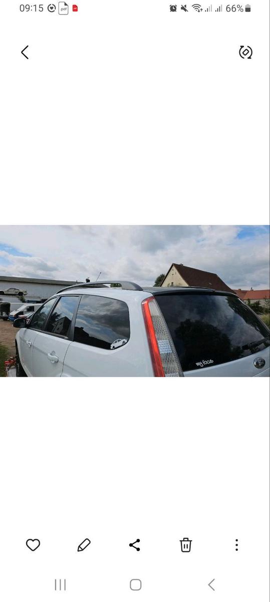 Ford Focus 2010 — photo 6