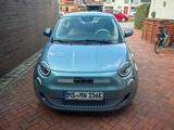 Fiat 500e "la Prima" 3+1 42 kWh La Prima gut gepflegt - Fiat 500e