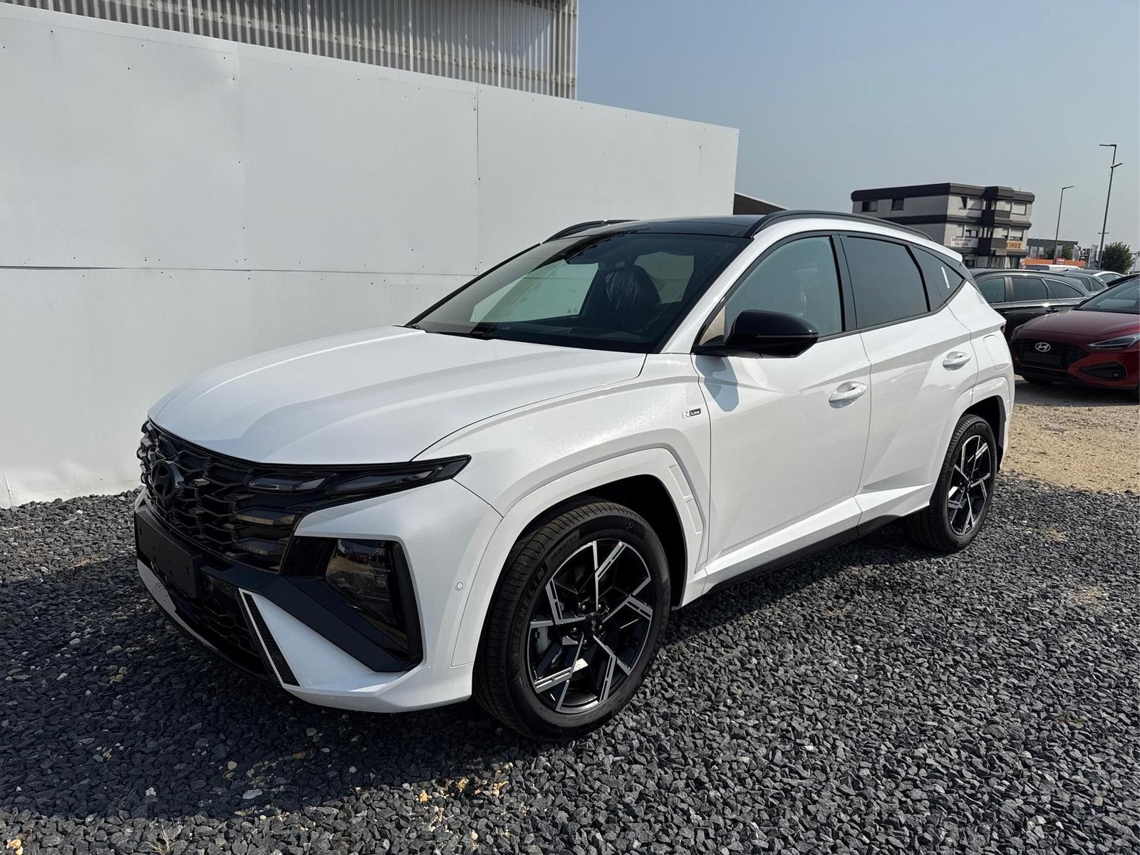 Hyundai TUCSON IMPRESSION N-LINE AUT 4WD ACC PANO ECS…