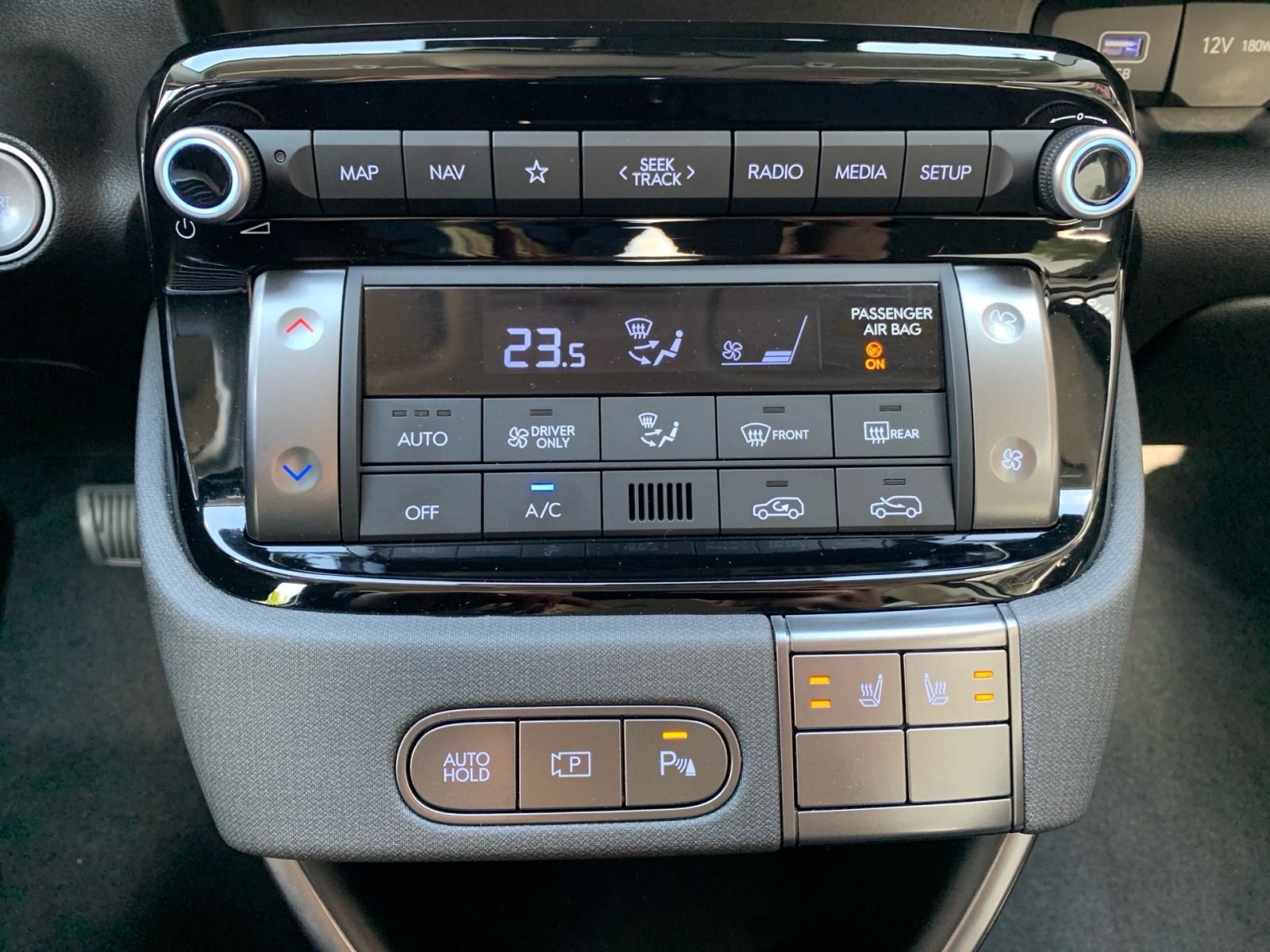 Fahrzeugabbildung Hyundai INSTER Trend Elektro 42 kWh Effizienz-Paket