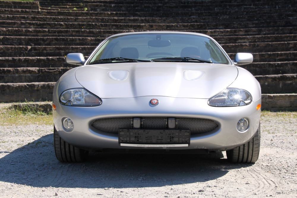 Jaguar XKR