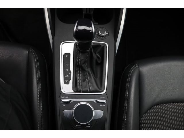 Fahrzeugabbildung Audi Q2 35 TFSI S line Navi Kamera Matrix LED
