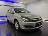 Opel Astra H Caravan Aut ALLWETTER NAV SZH TEMP KLIMA - Opel Astra aus 2006: Kombi