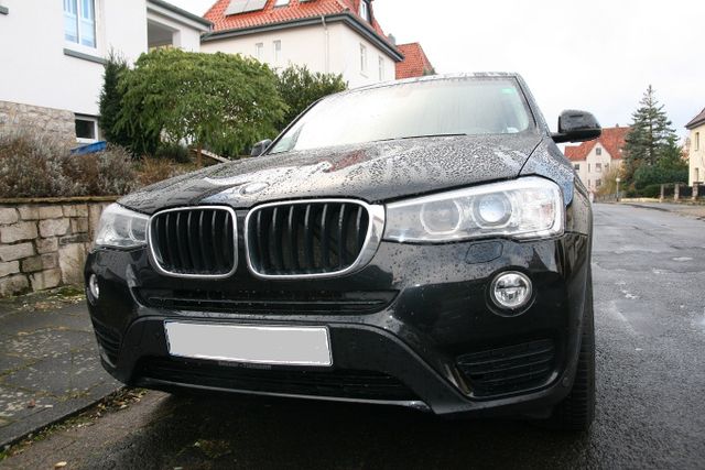 BMW X3 xDrive20d Advantage AHK Navi Kamera Xenon 1Hd