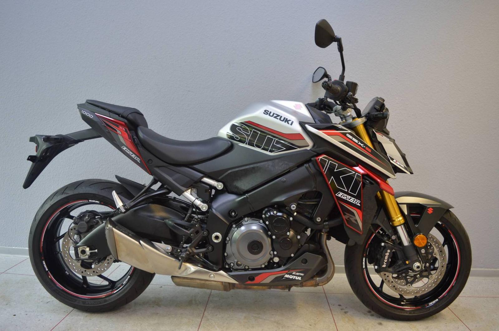 Suzuki GSX-S 1000 R