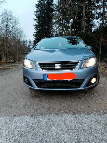 SEAT ich biete Seat Alhambra 7N