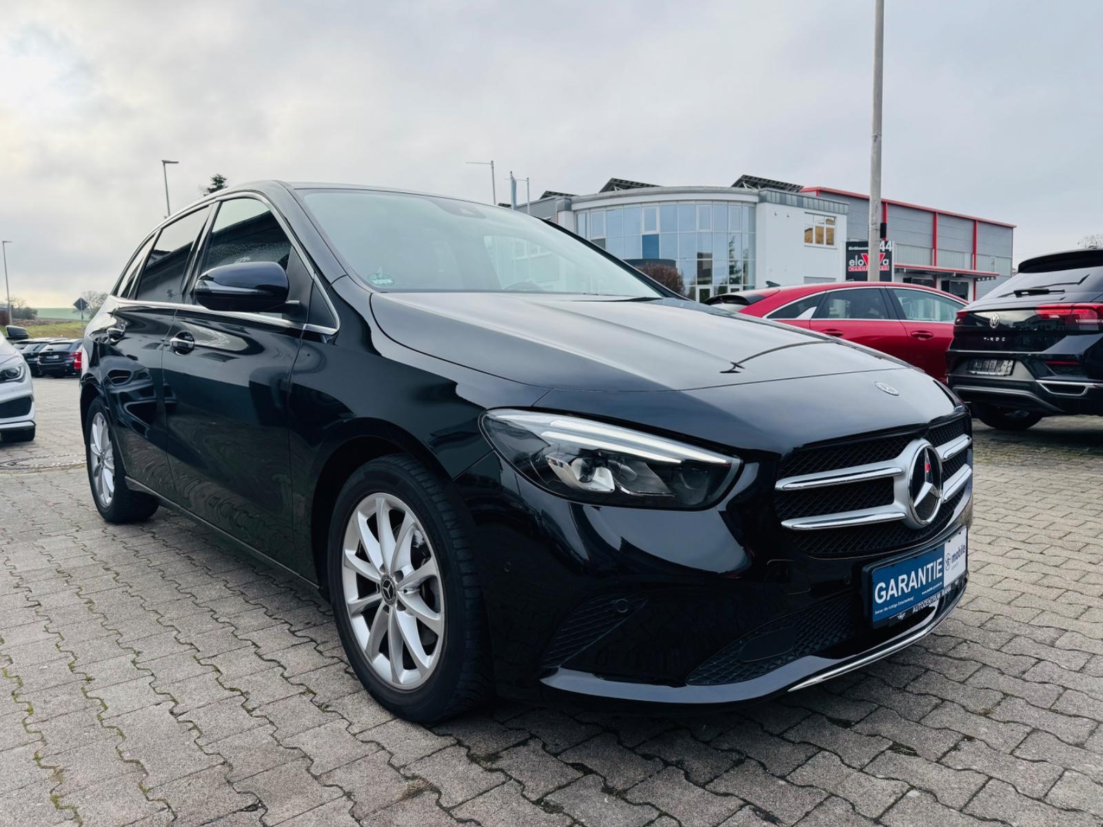 Mercedes-Benz B 200+360°+APPLE+SHZ+LED+PLA+NAVI+ACC