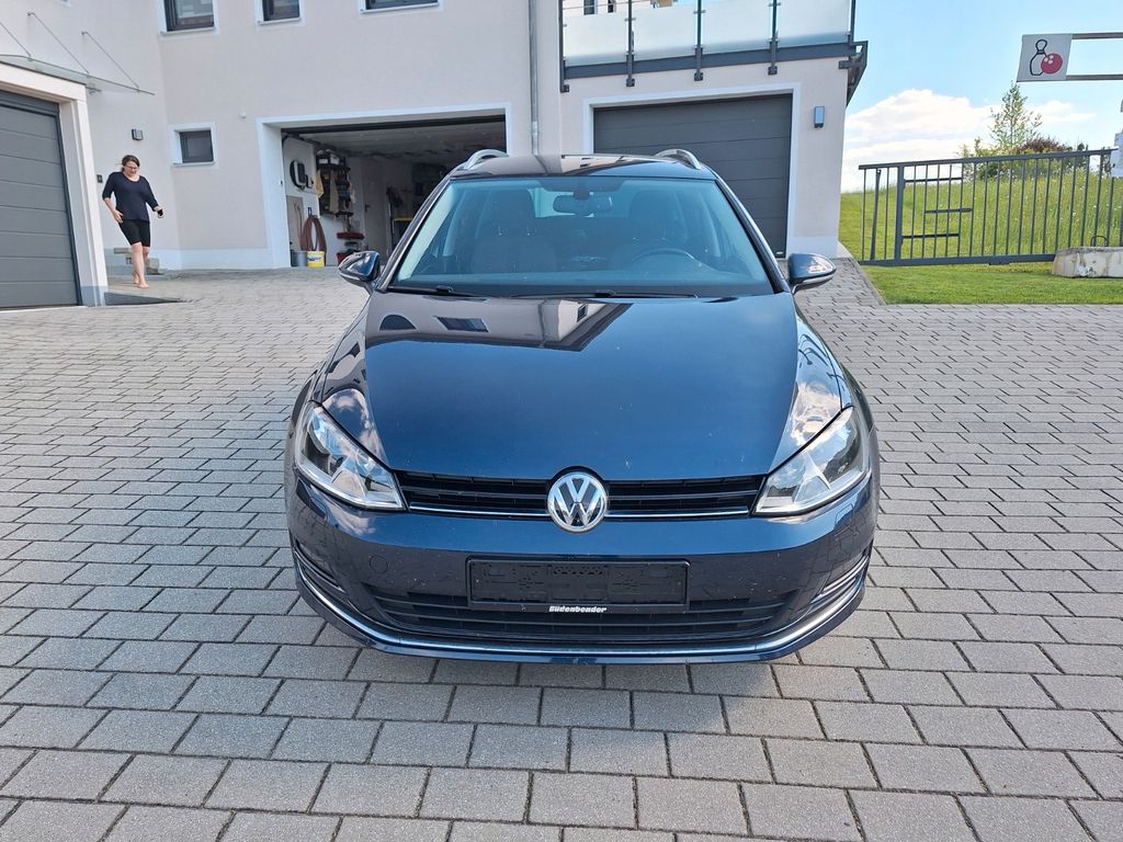 Image of Volkswagen Golf