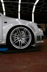 Audi RS4 4.2 quattro Avant, H&R, RS-Klinik, Keramik.. - silberne Audi RS4