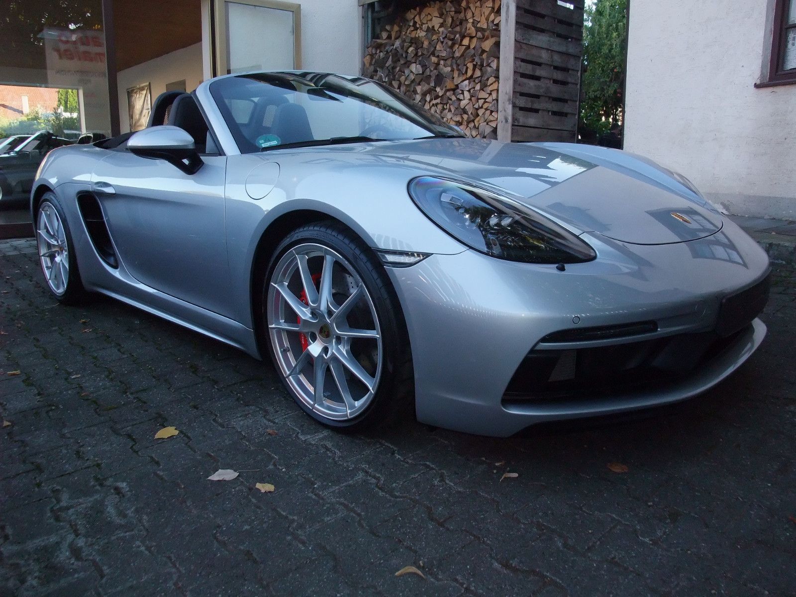 PORSCHE Boxster