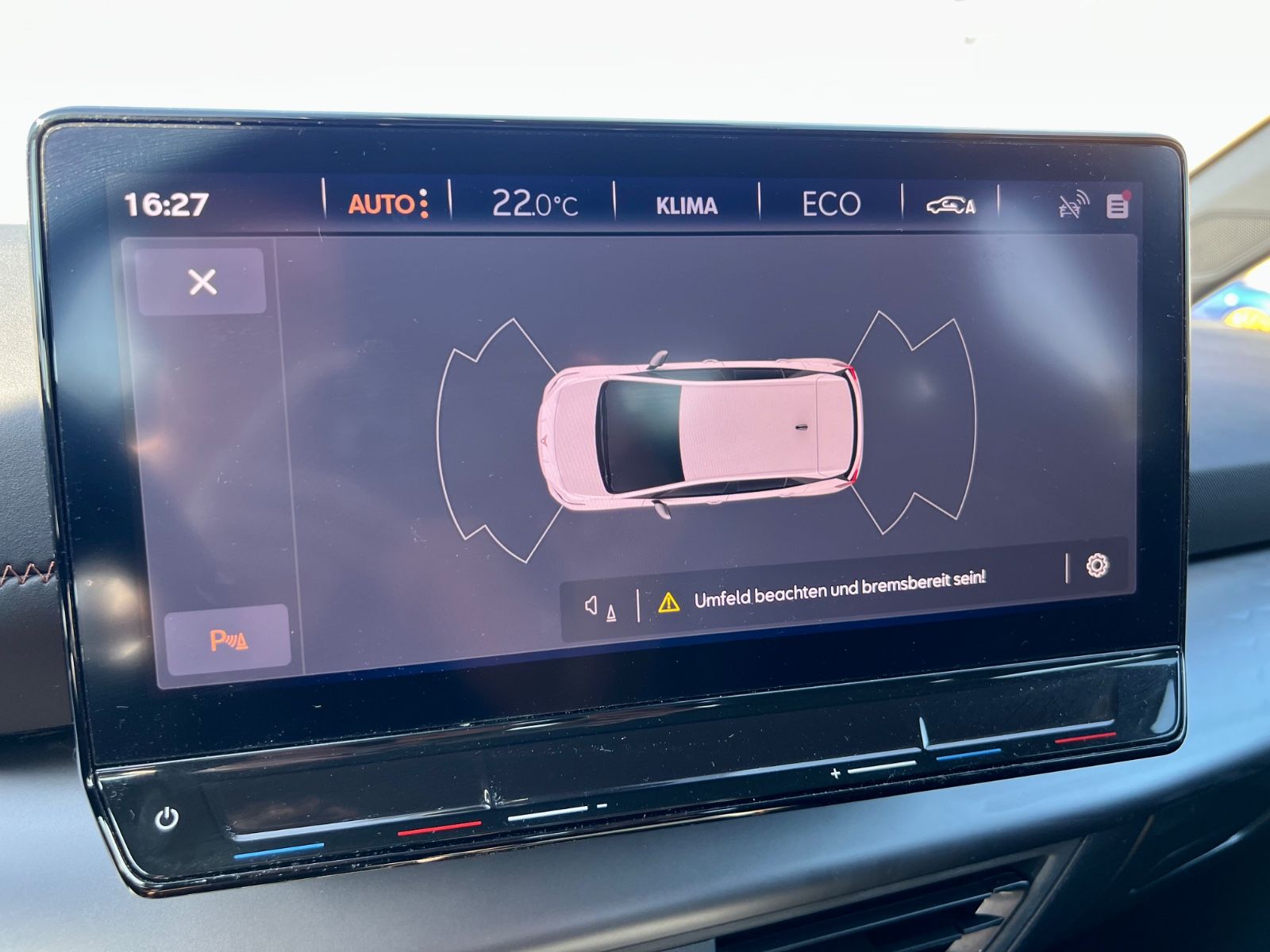 CUPRA Born KLIMAAUT LED PDC L+R-SENSOR DAB CARPLAY