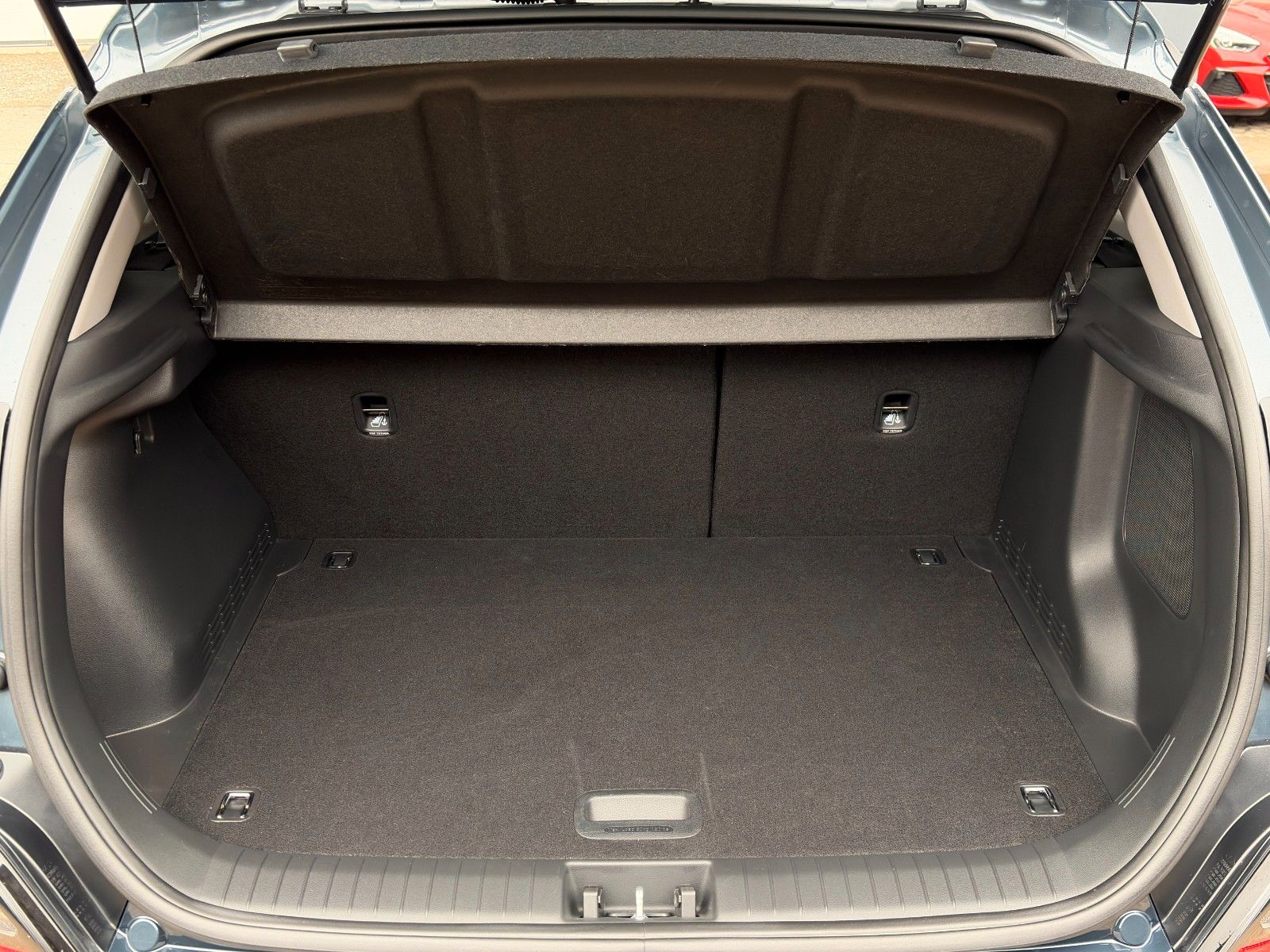 Fahrzeugabbildung Hyundai KONA E Trend ACC LKAS NAV CAM PDC KRELL CarPlay