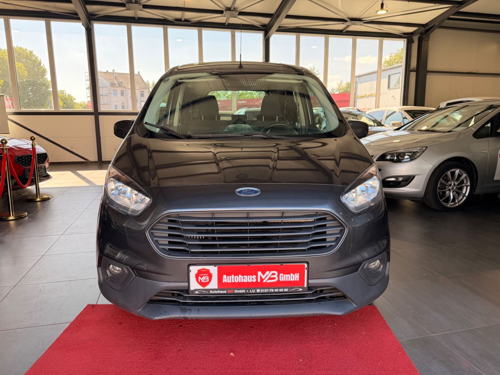 Ford Transit - 1