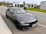 BMW 335i Luxury Line Luxury Line Leder Navi Aut - BMW 335 in Kassel