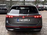 Volkswagen Passat Var.2.0 TDI DSG R-Line 4M Panorama Navi - VW Passat Gebrauchtwagen in Hamburg