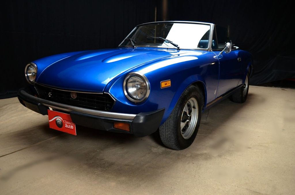 FIAT 124 Spider 1980