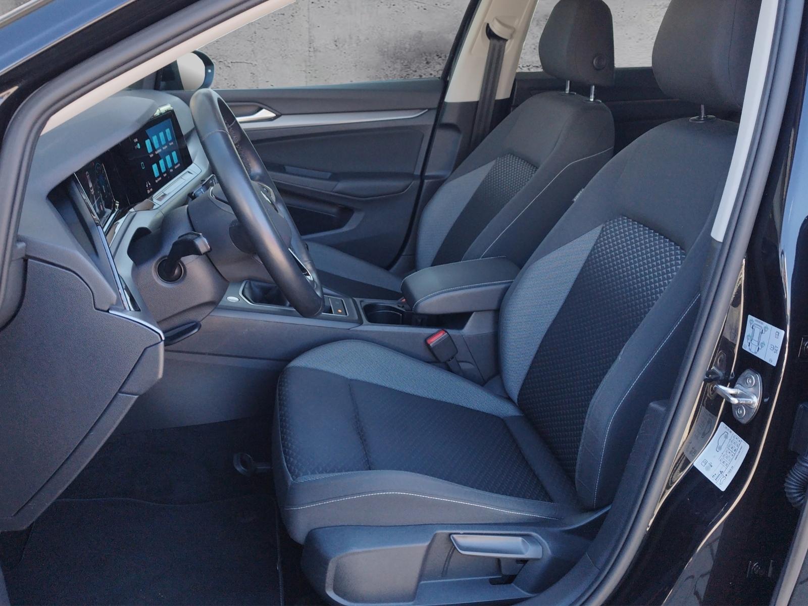 Volkswagen Golf VIII Active 1.5 TSI AHK/ACC/LED+/NAV/SHZ, миниатюра 5