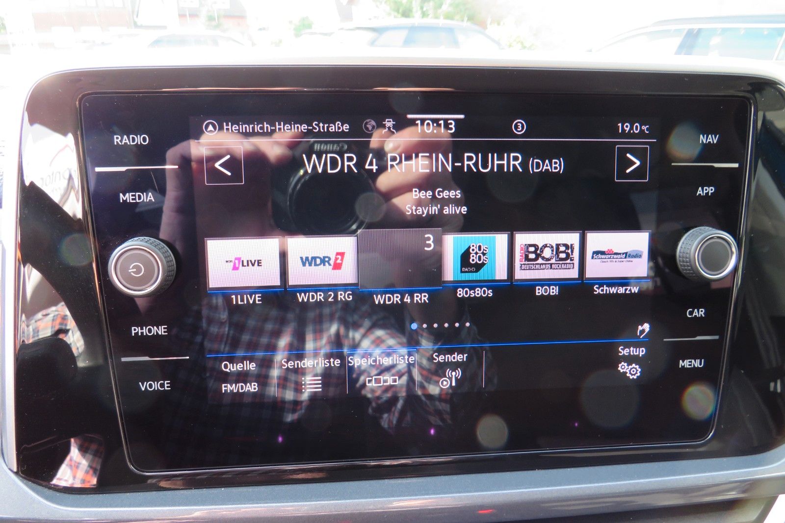 Fahrzeugabbildung Volkswagen T-Roc Style KAMERA ACC NAVI APP SITZH DIGI-COPI