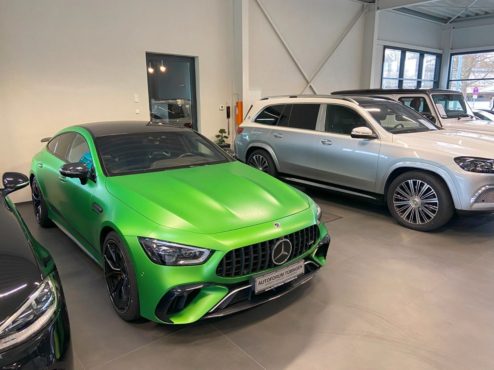 Fahrzeugabbildung Mercedes-Benz GT 63 S 4MATIC+ *AMG SONDEREDITION*KERAMIK*