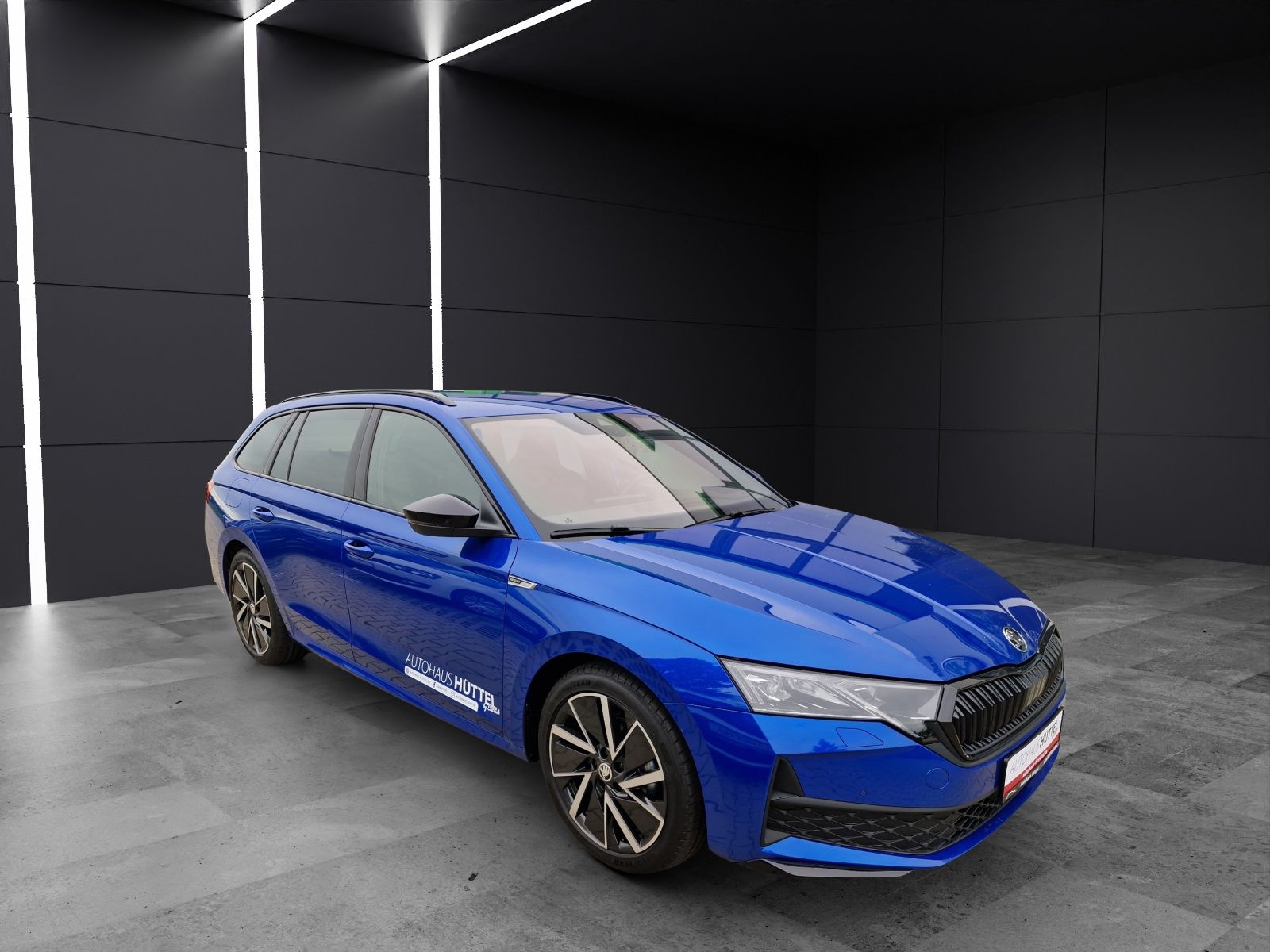Fahrzeugabbildung SKODA Octavia Combi Sportline 1.5 TSI Matrix LED HUD R