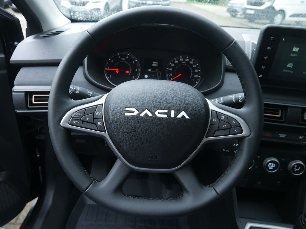 Fahrzeugabbildung Dacia Sandero Stepway Extreme TCe 110