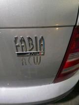 Skoda Fabia 1.  Hand zu Verkaufen - Skoda Fabia aus 2006: Kombi