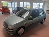 Renault Clio 1 RXE Automatik - 2. Hand - 20800 km - Renault Clio: Rxe