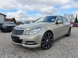 Mercedes-Benz C 250 Navi| Scheckheftgepflegt MB | 8Fach - mit Benzin-Antrieb: Beige, Limousine, mit Klimaanlage