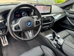 BMW 530e Touring SAG M Sport PRO*LASER*HEAD UP*